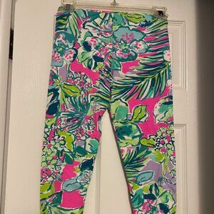 Never Worn Girls Lg Lilly Pultizer Capri Leggings